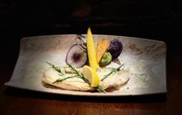 d6a5cfa6-0833-485d-95b5-54d29edac7d8